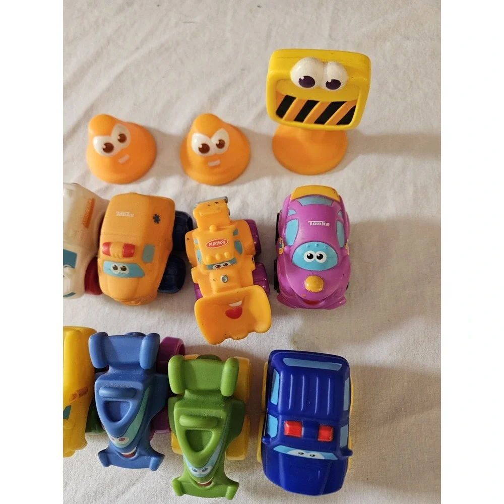 Playskool Tonka Chunky Vehicles Toy Lot Cars Trucks Cones Road Sign Toddler Toys
